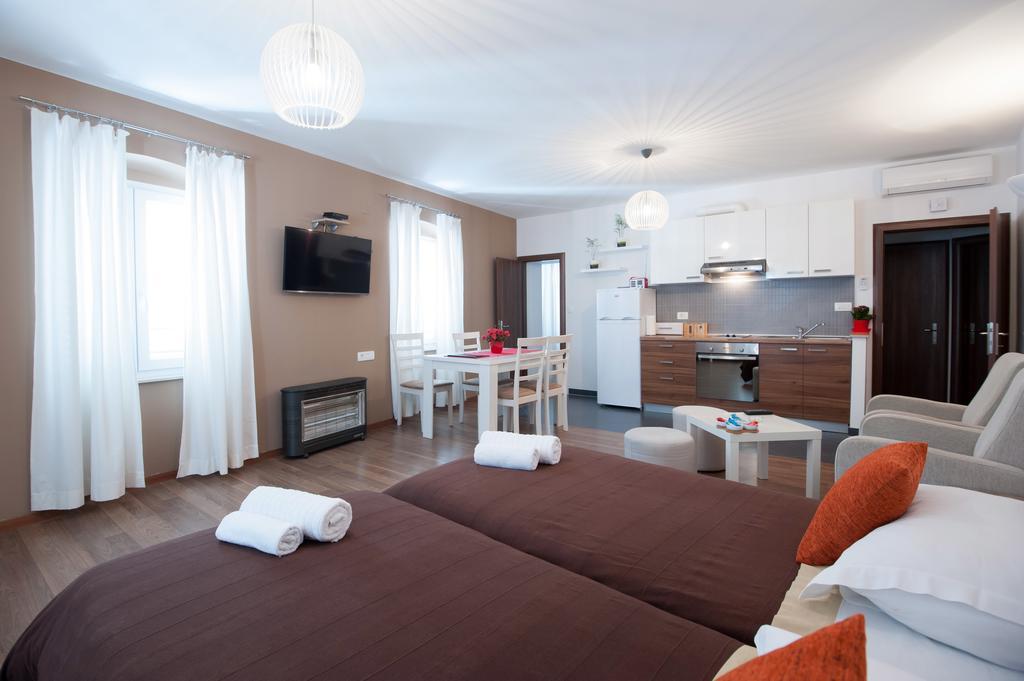 Rooms & Apartments 72 Zadar Cameră foto